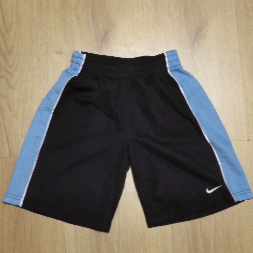 Boys' Basketball Shorts | Nike